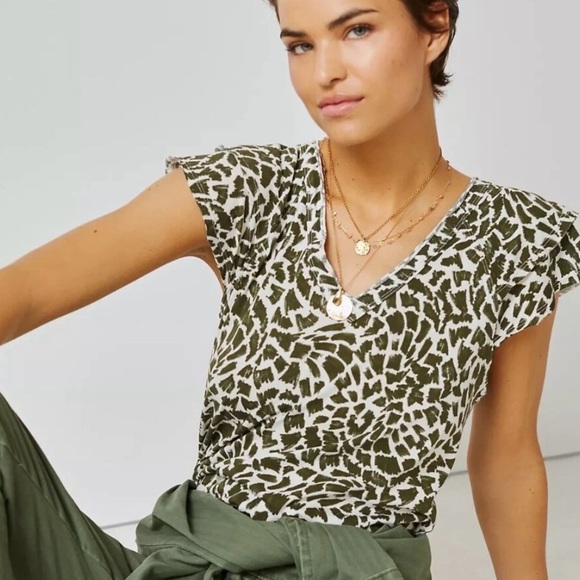 Maeve Tops - Anthropologie Maeve Catie Ruffle Sleeve Top Size L Large V-Neck Green Motif
